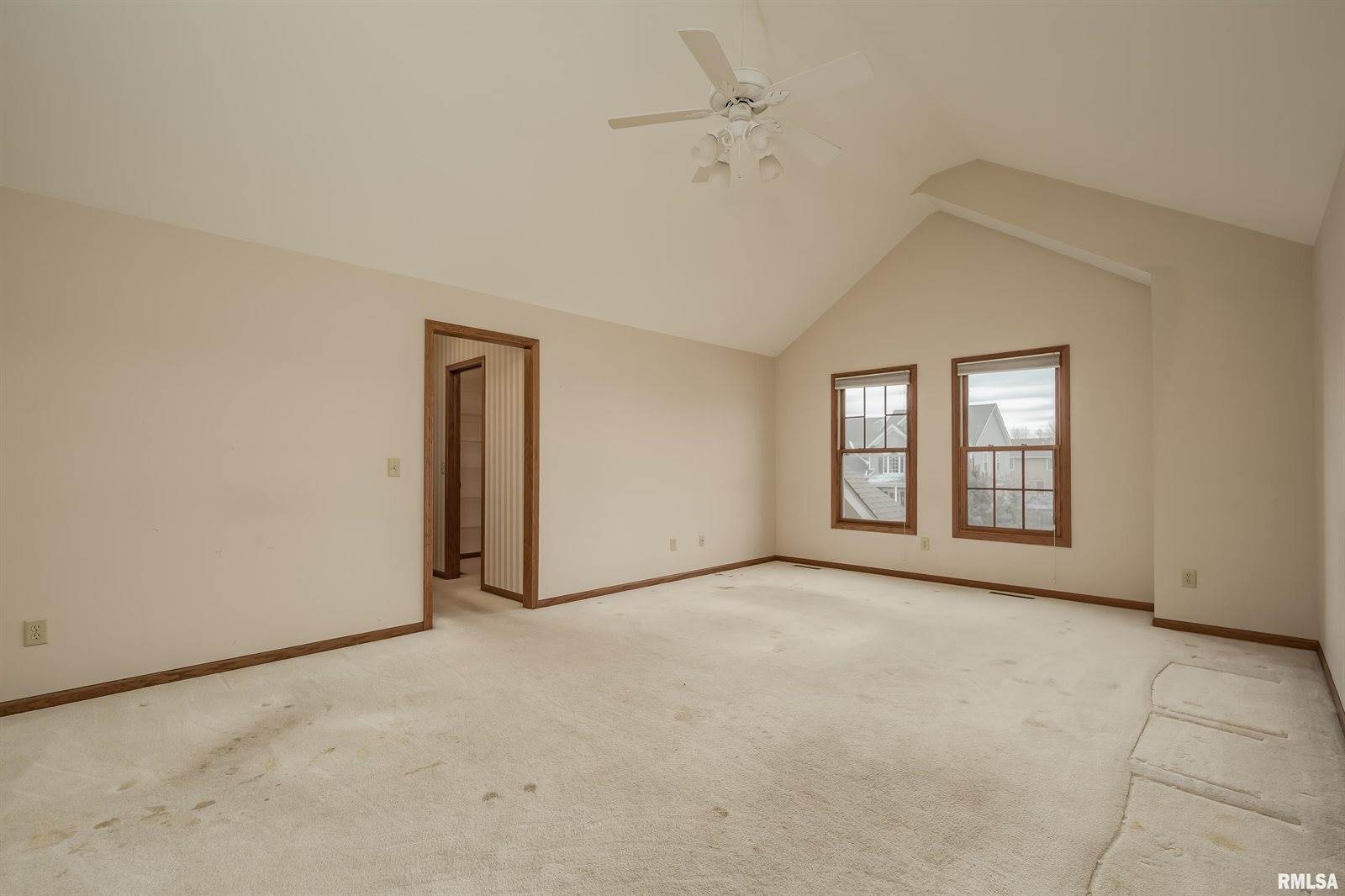 1600 East 5TH Street, Coal Valley, IL 61240