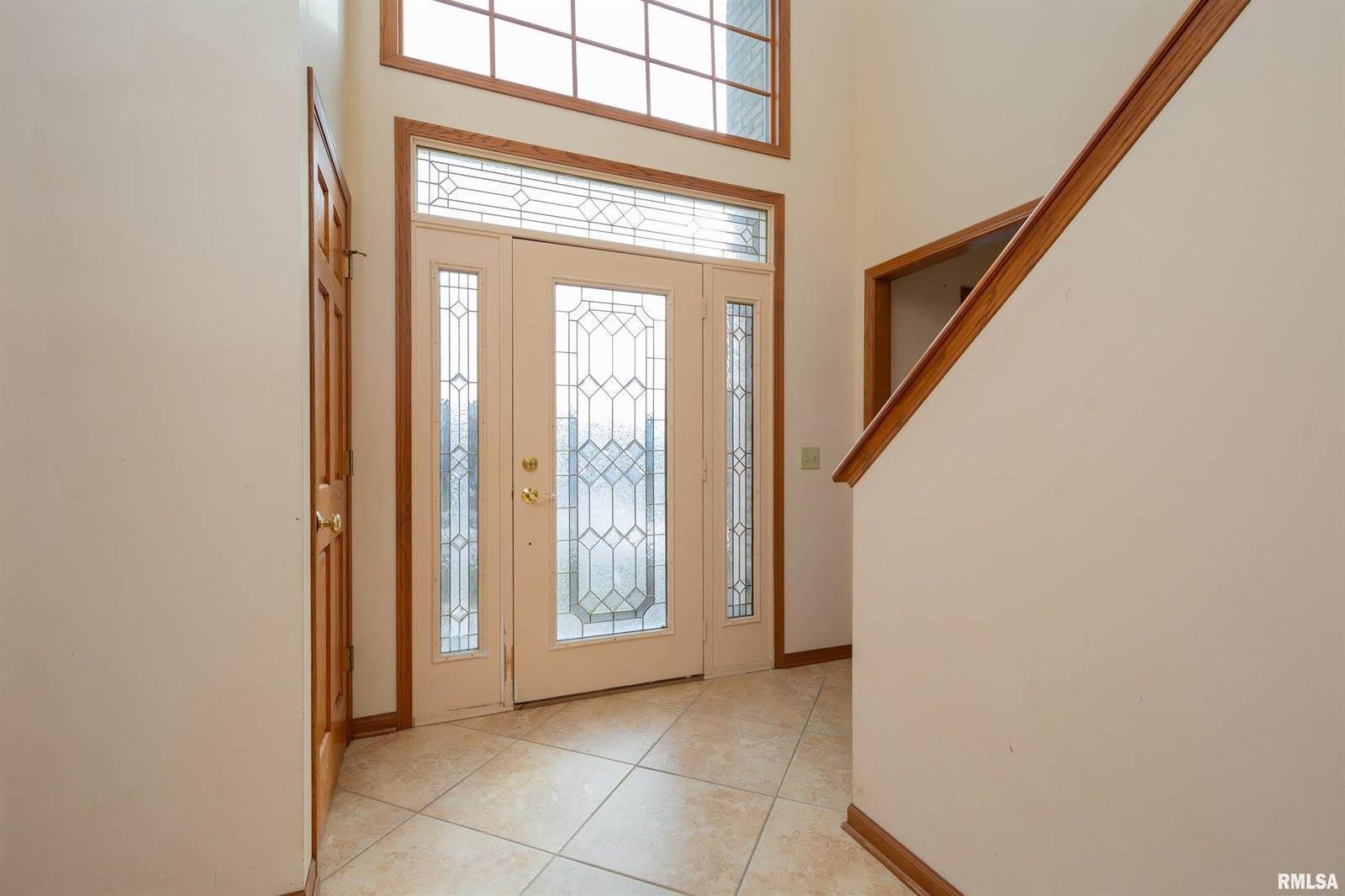 1600 East 5TH Street, Coal Valley, IL 61240