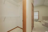 1600 East 5TH Street, Coal Valley, IL 61240