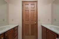 1600 East 5TH Street, Coal Valley, IL 61240