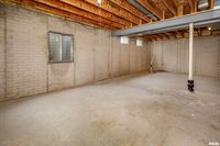 1600 East 5TH Street, Coal Valley, IL 61240