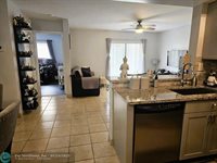 251 Palm Cir W 108, Pembroke Pines, FL 33025
