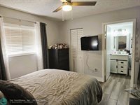251 Palm Cir W 108, Pembroke Pines, FL 33025
