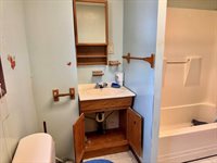 133 Phillips Ct, Loudonville, OH 44842