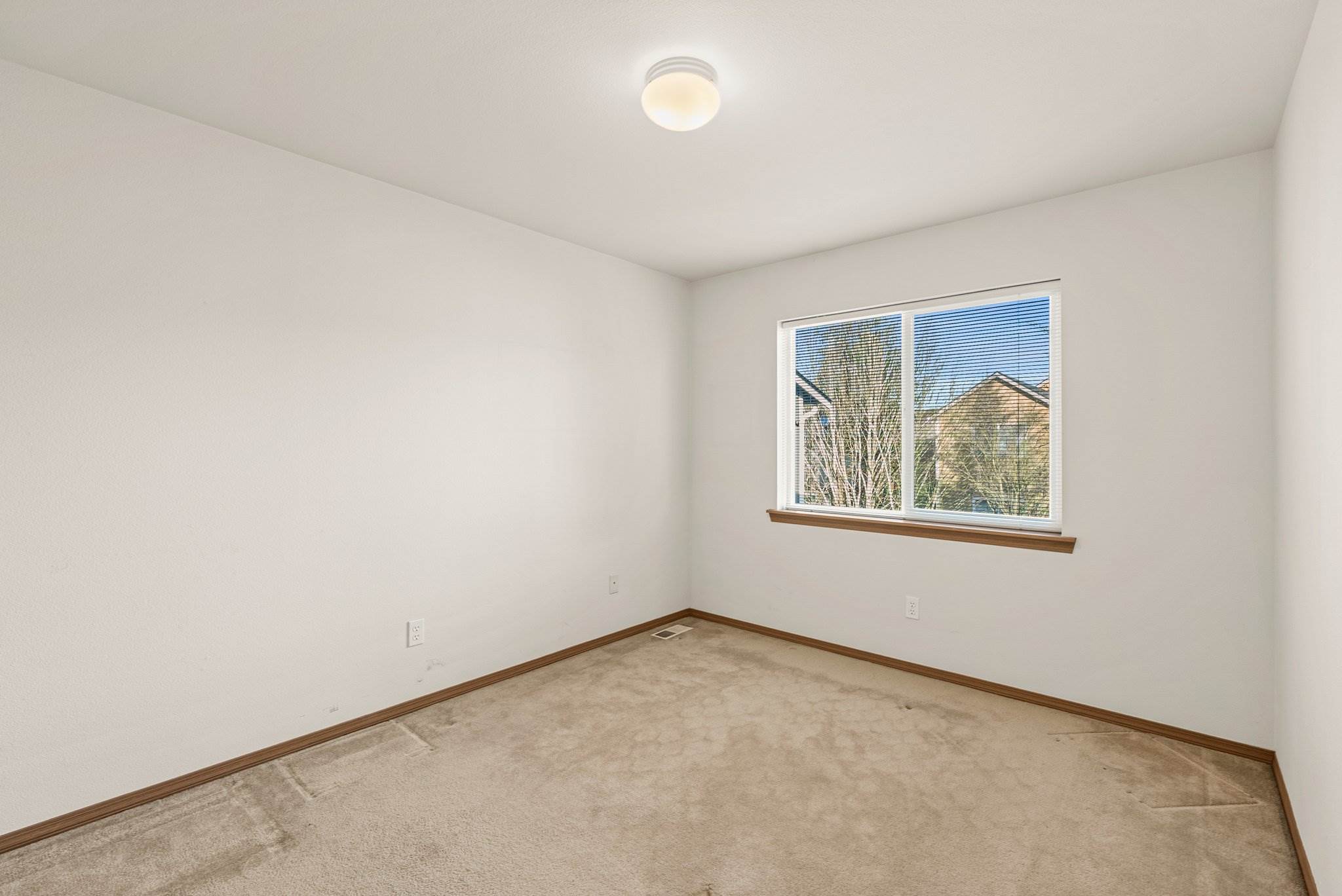 6721 132nd Street E, Puyallup, WA 98373