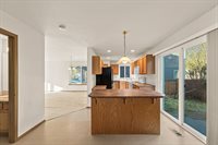 6721 132nd Street E, Puyallup, WA 98373