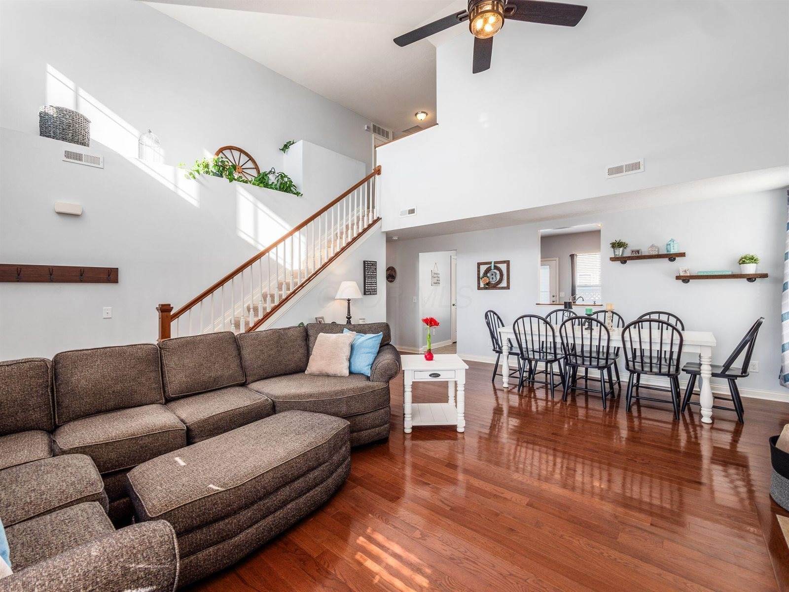 4475 Pebble Beach Drive, Grove City, OH 43123