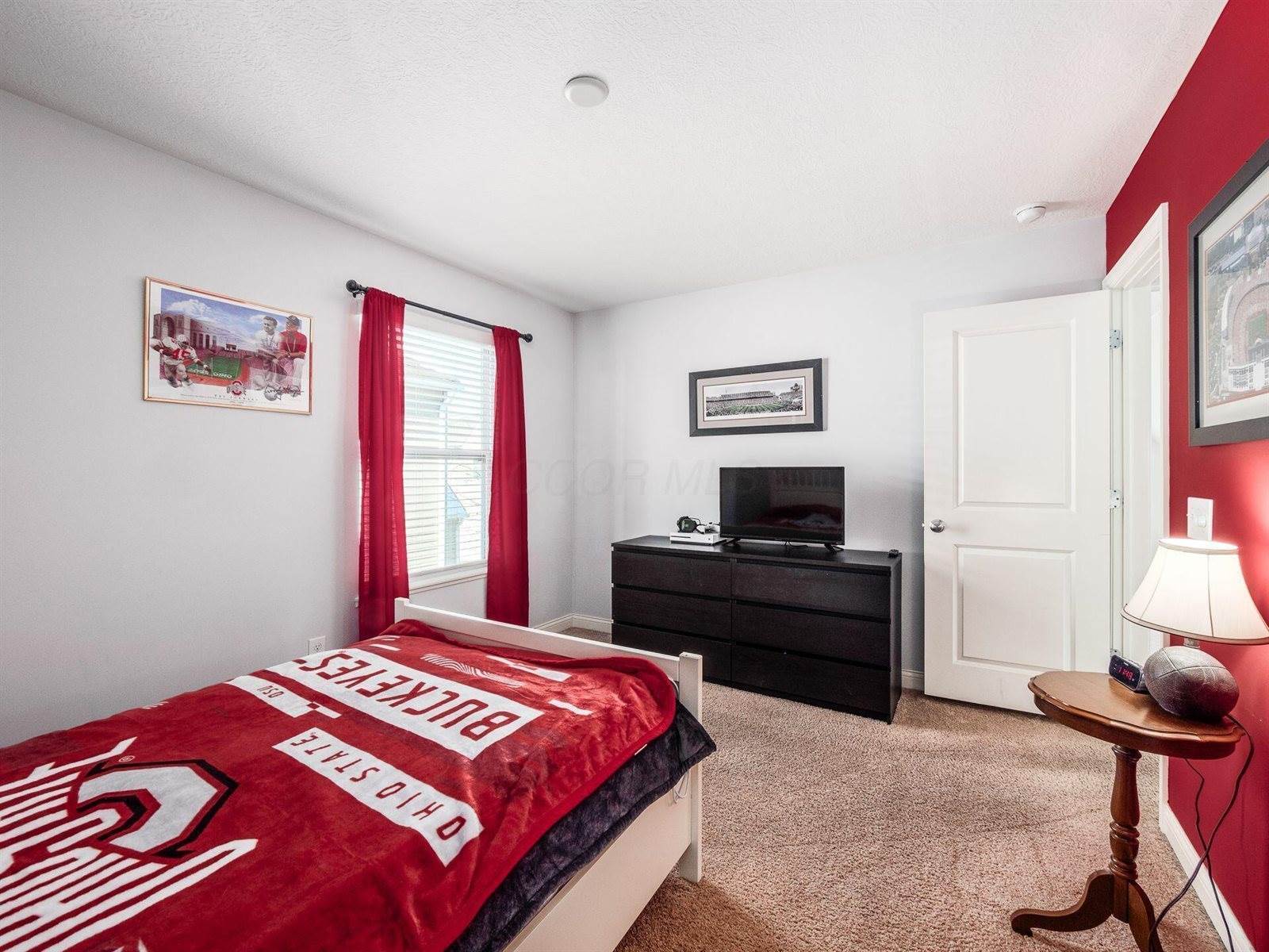 4475 Pebble Beach Drive, Grove City, OH 43123