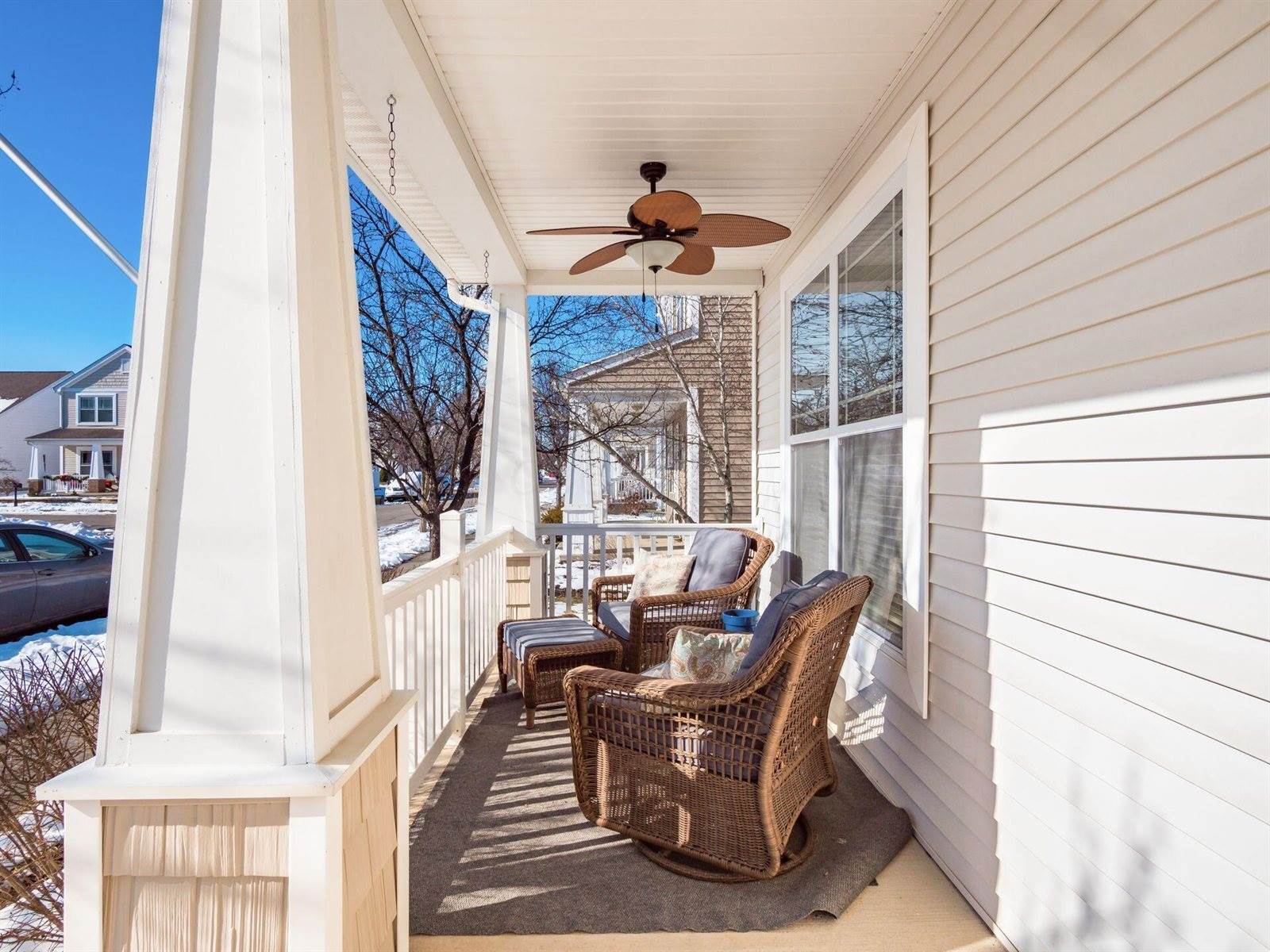 4475 Pebble Beach Drive, Grove City, OH 43123