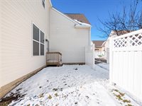 4475 Pebble Beach Drive, Grove City, OH 43123
