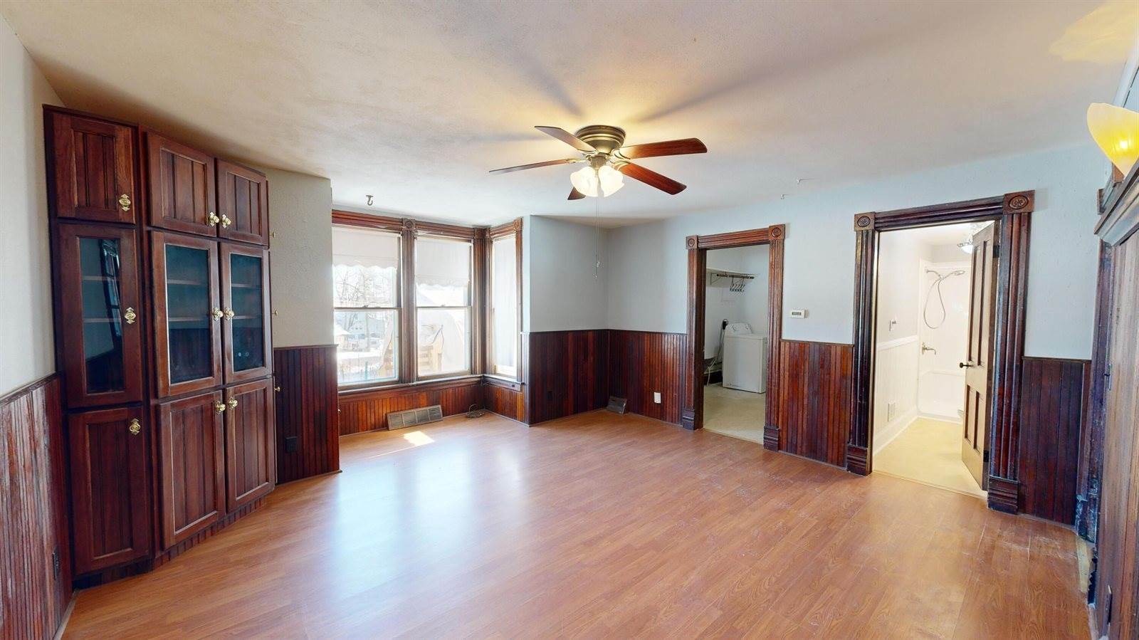 931 E Decker St, Viroqua, WI 54665