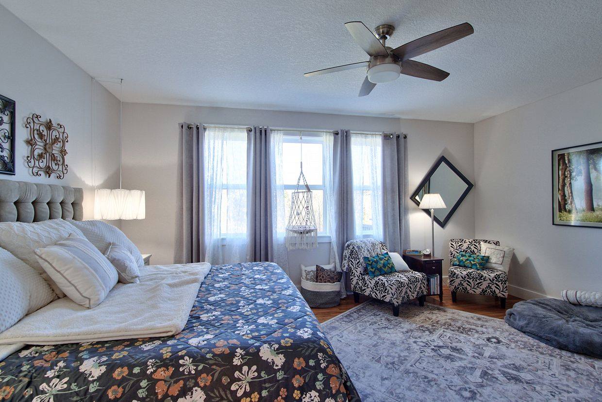 800 East Buttercup St, Yamhill, OR 97148