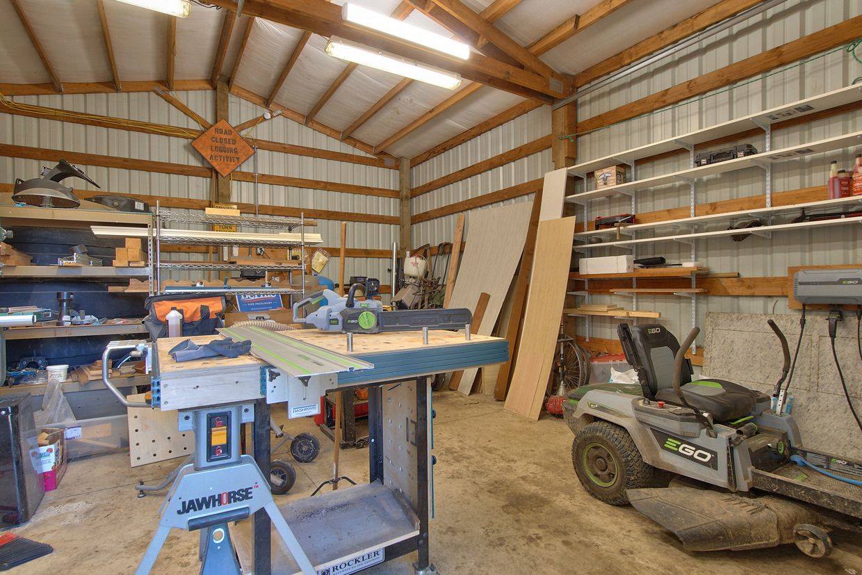 800 East Buttercup St, Yamhill, OR 97148