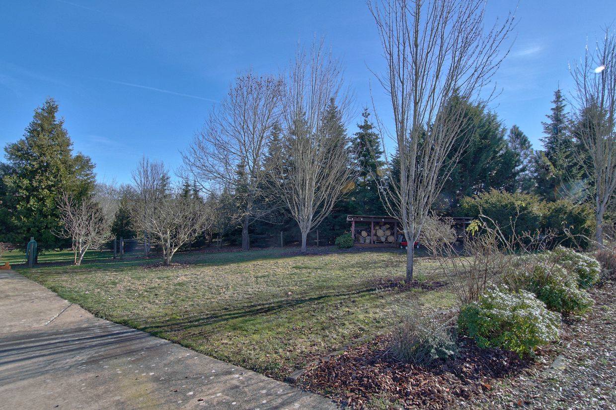 800 East Buttercup St, Yamhill, OR 97148