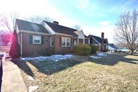 1121 Chestnut Hill Drive, Lynchburg, VA 24502