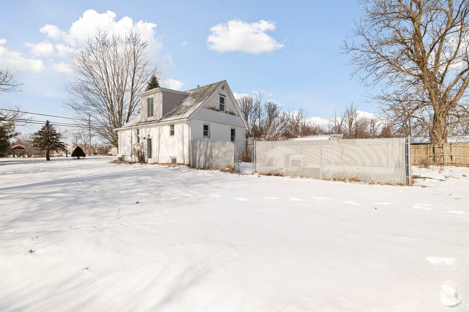 4173 South Belsay Road, Burton, MI 48519