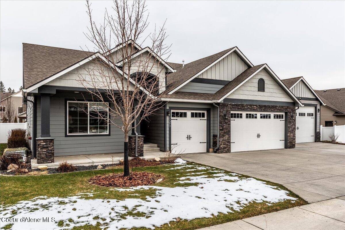 11273 North Emerald Dr, Hayden, ID 83835