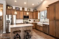 11273 North Emerald Dr, Hayden, ID 83835