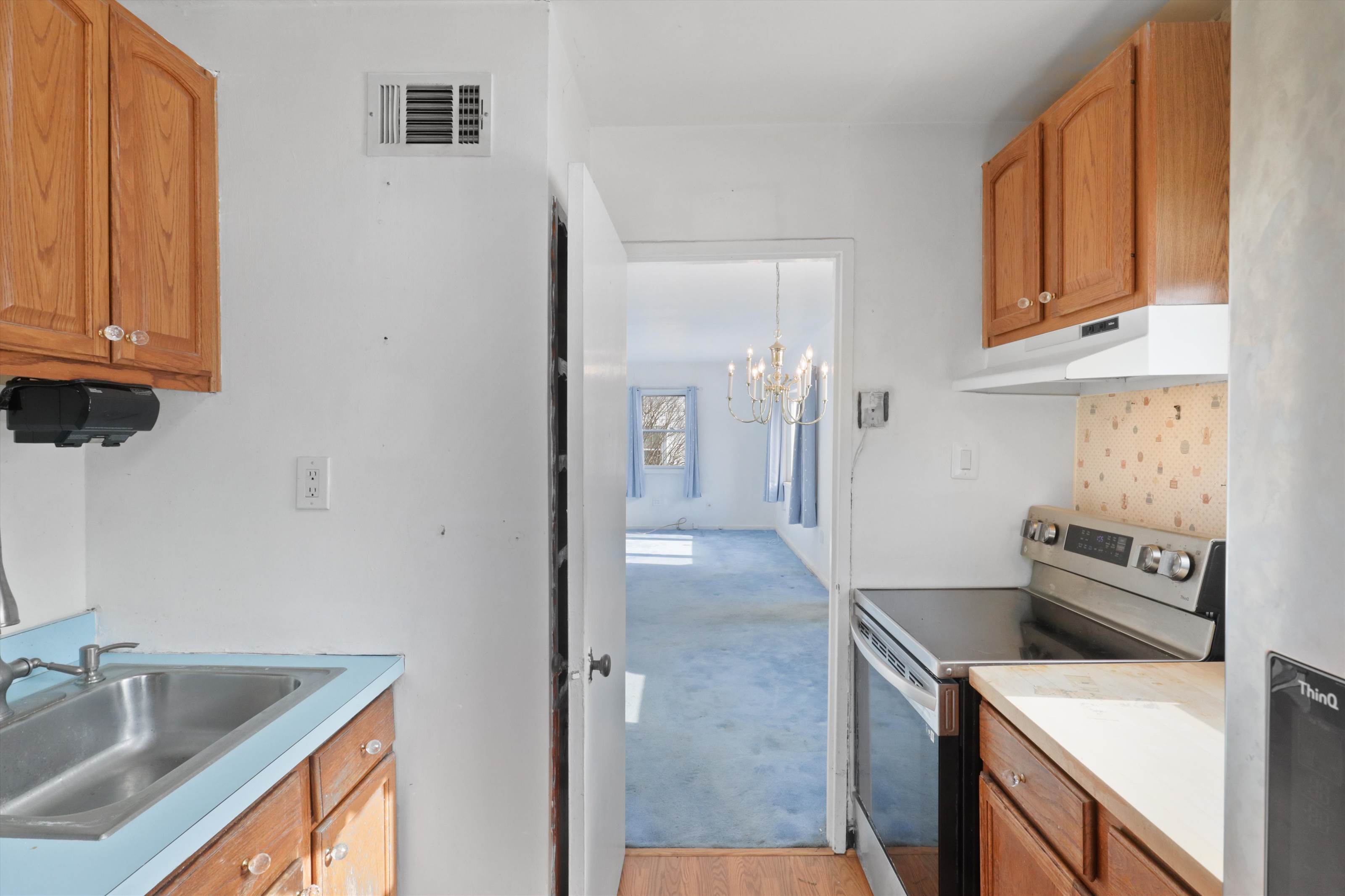 3400 Elmwood Drive, Alexandria, VA 22303