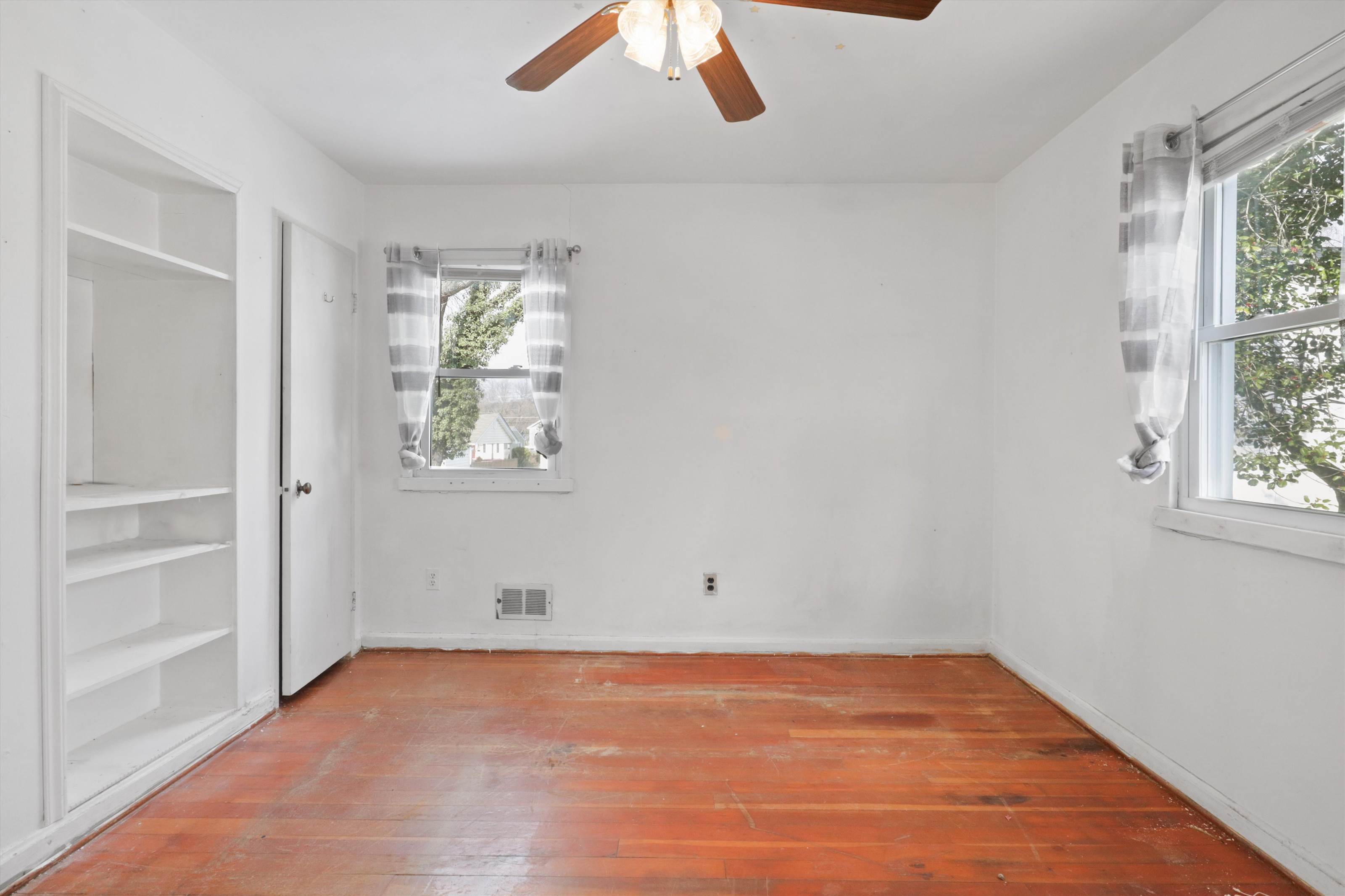 3400 Elmwood Drive, Alexandria, VA 22303