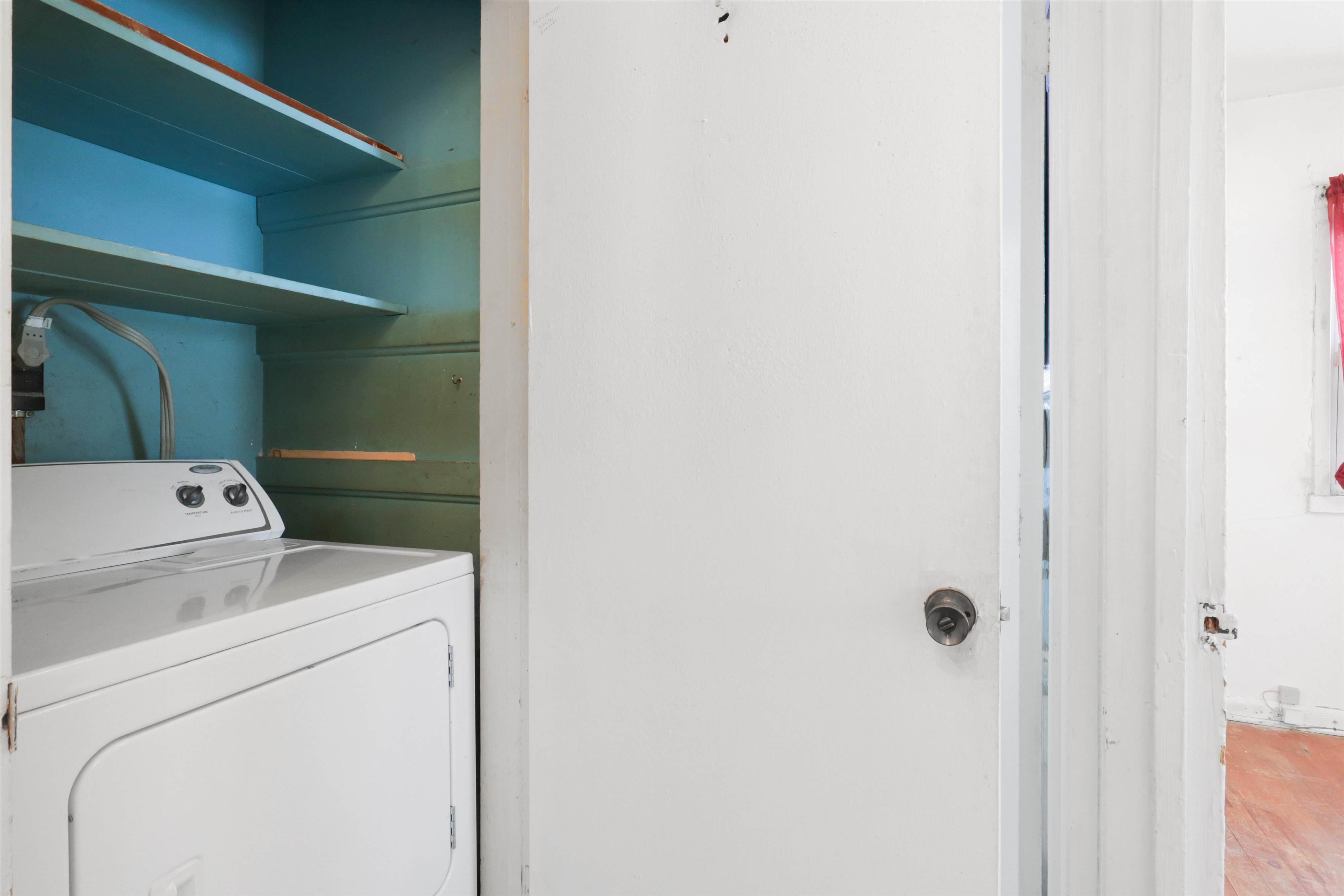 3400 Elmwood Drive, Alexandria, VA 22303