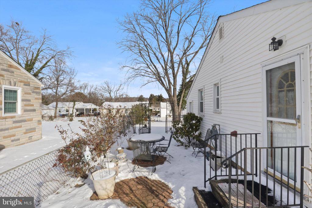 3400 Elmwood Drive, Alexandria, VA 22303