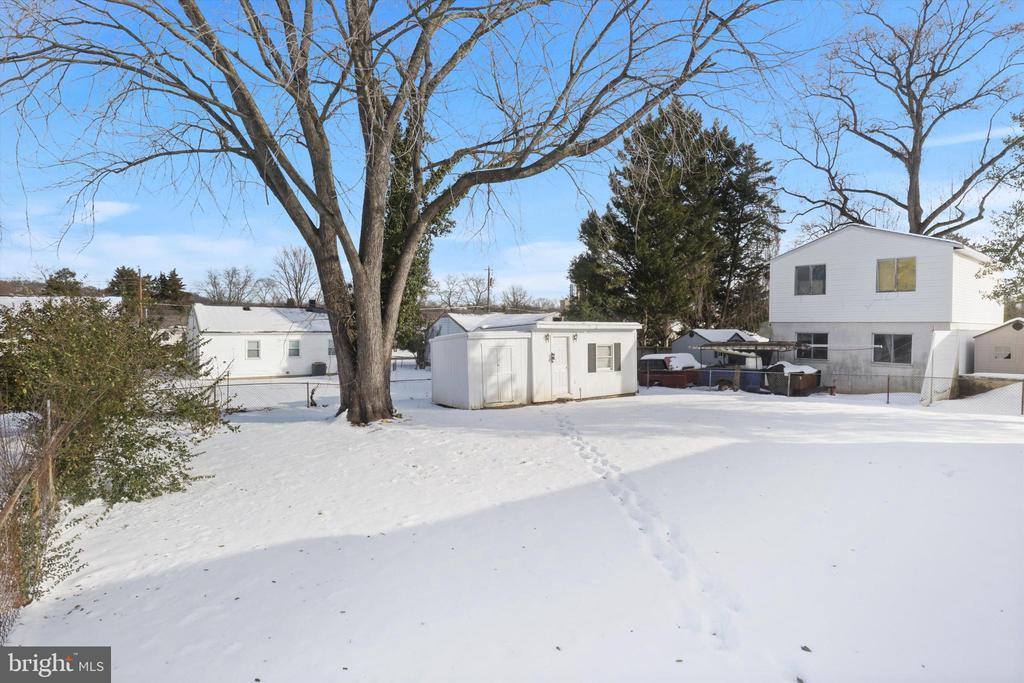 3400 Elmwood Drive, Alexandria, VA 22303