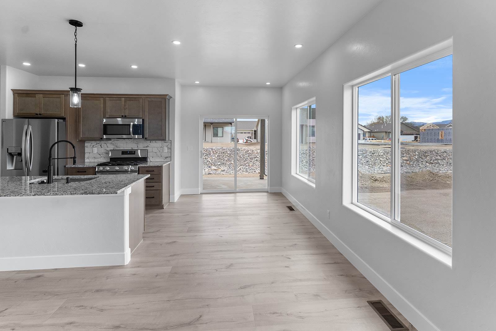 1622 Blue Creek Avenue, Montrose, CO 81401