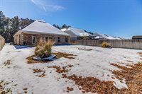 227 Madison Place Drive, Ocean Springs, MS 39564