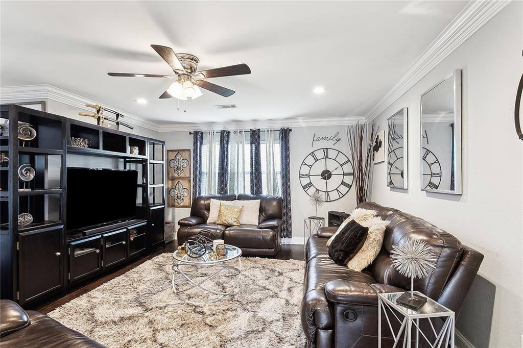 1504 Swan Court, Gretna, LA 70056