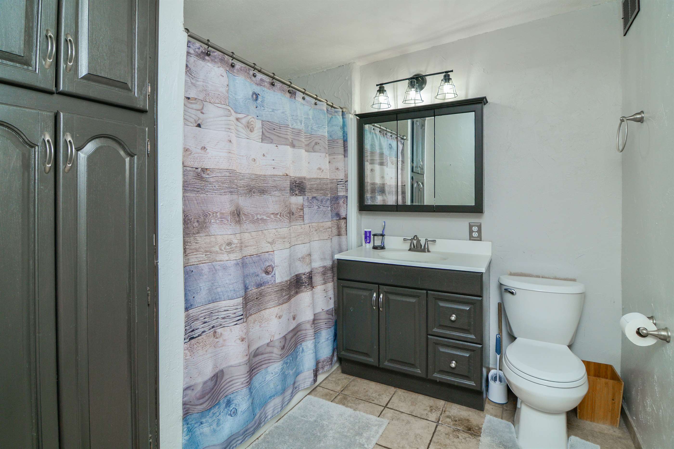 5220 25th St, Lubbock, TX 79407