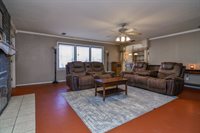 5220 25th St, Lubbock, TX 79407