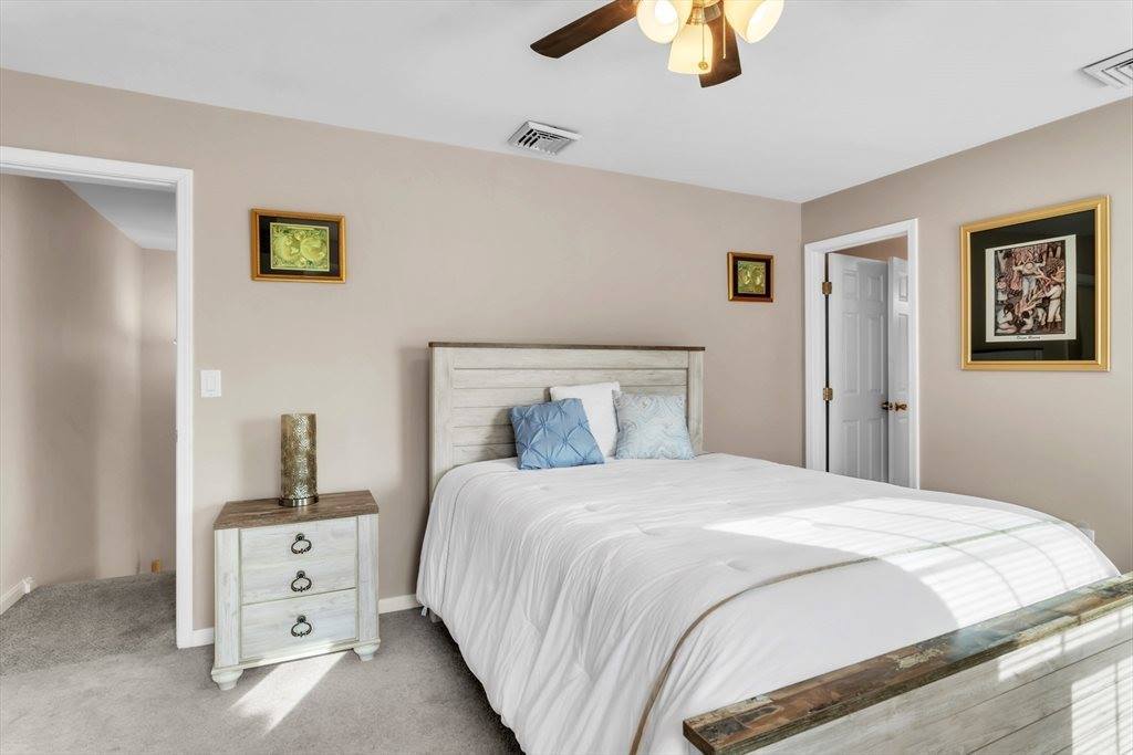 585 Sheridan St, Chicopee, MA 01020