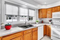 585 Sheridan St, Chicopee, MA 01020