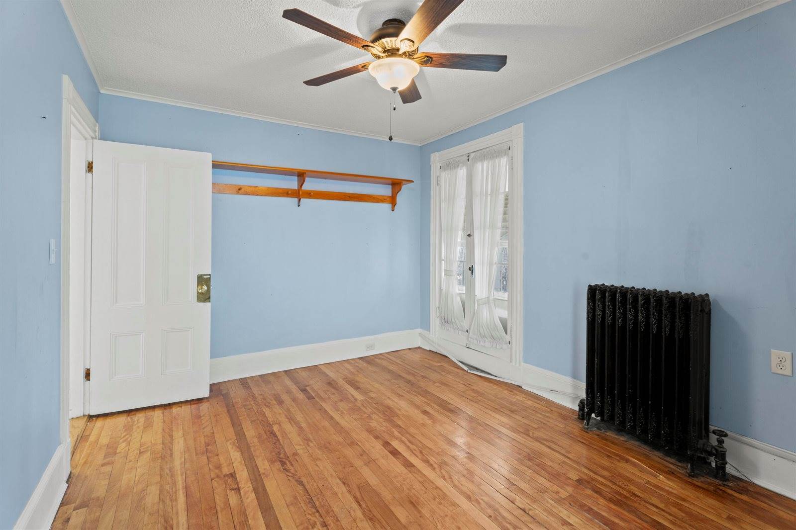 44 Center Street, Bangor, ME 04401