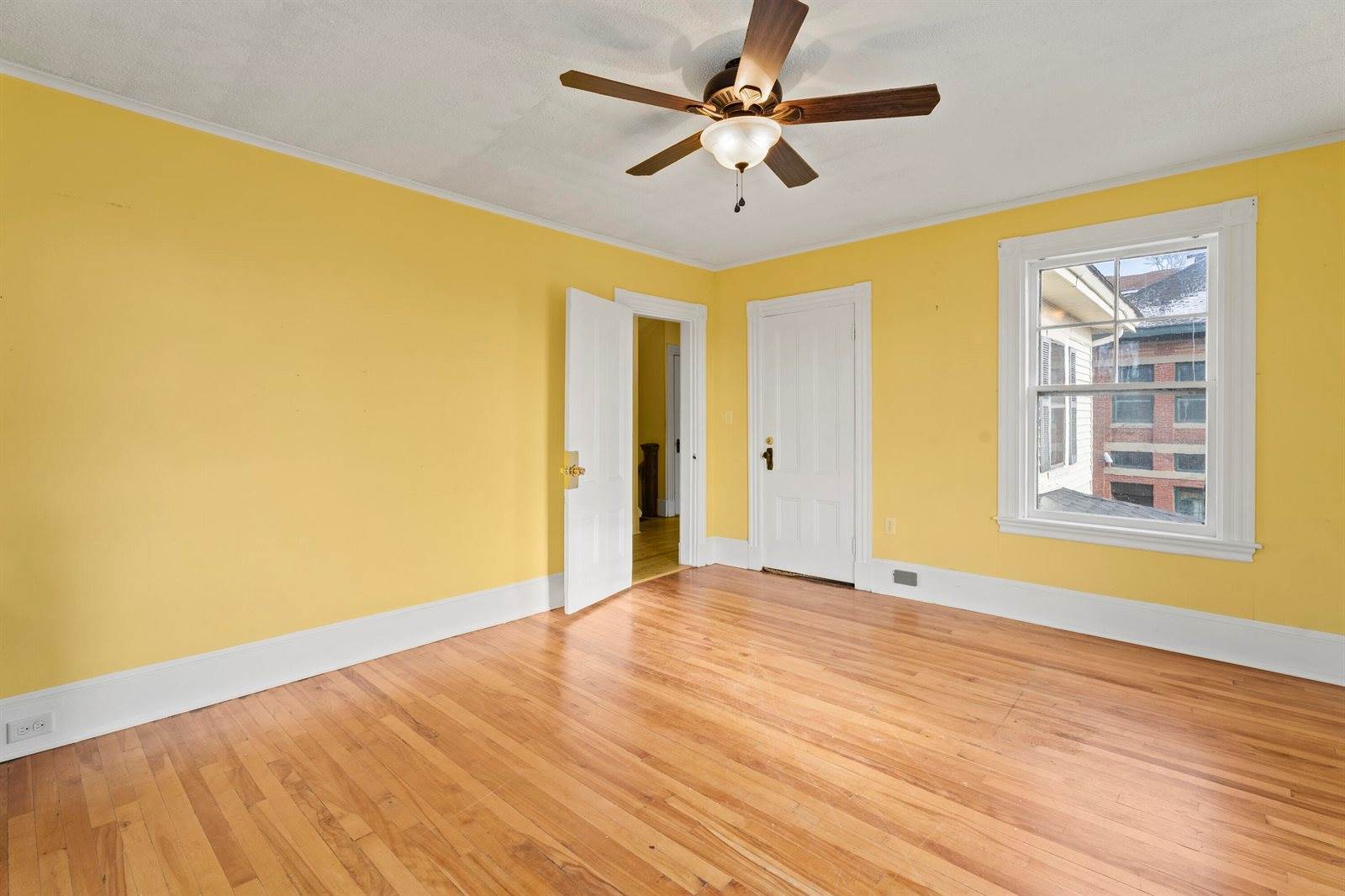 44 Center Street, Bangor, ME 04401