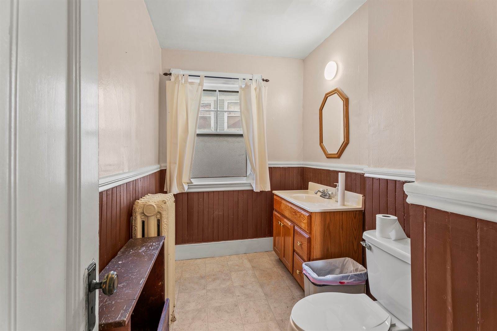 44 Center Street, Bangor, ME 04401