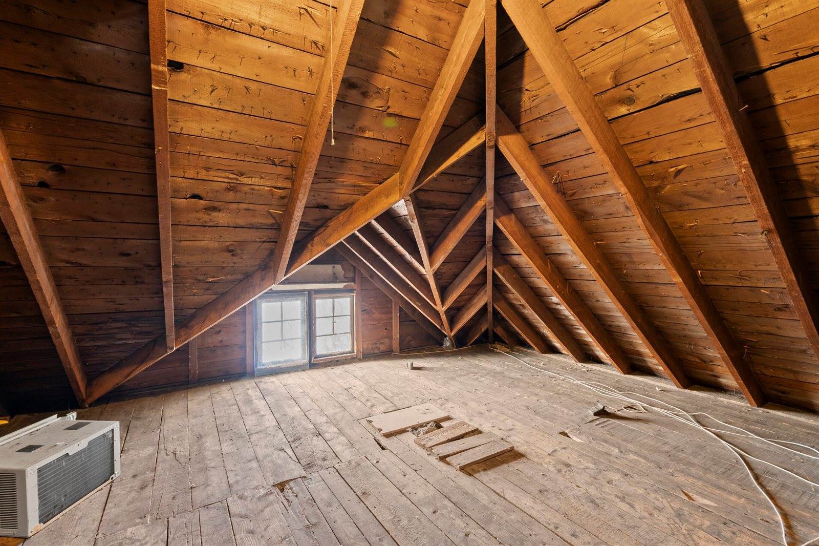 44 Center Street, Bangor, ME 04401