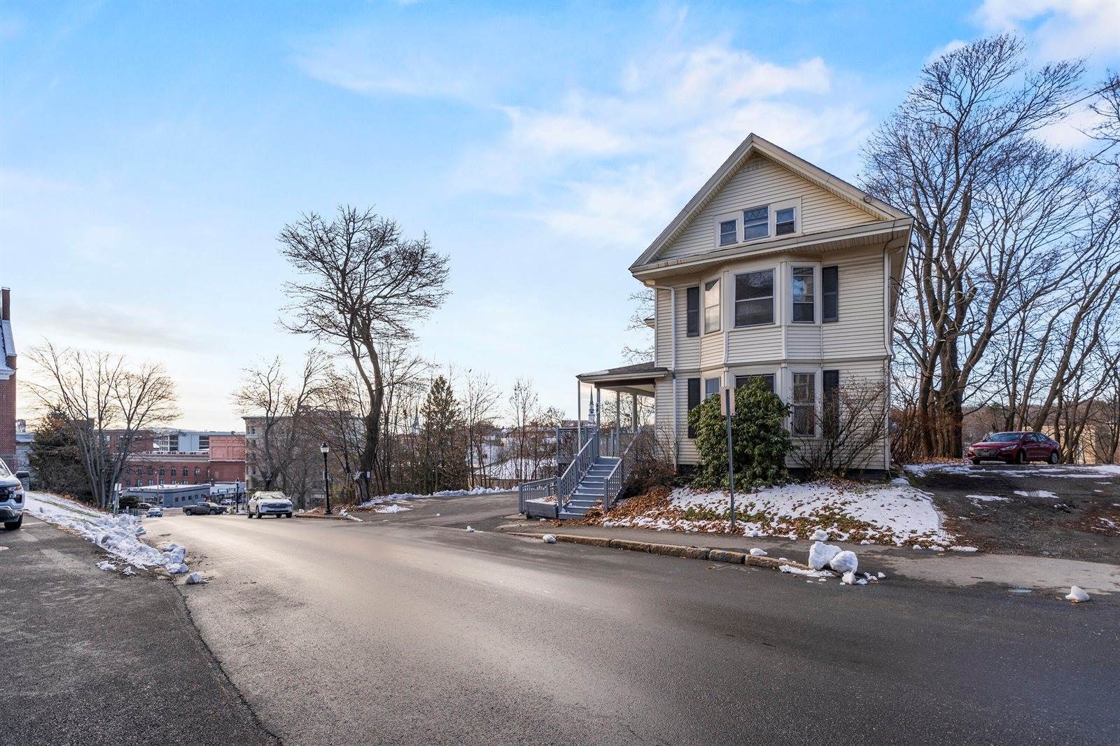 44 Center Street, Bangor, ME 04401