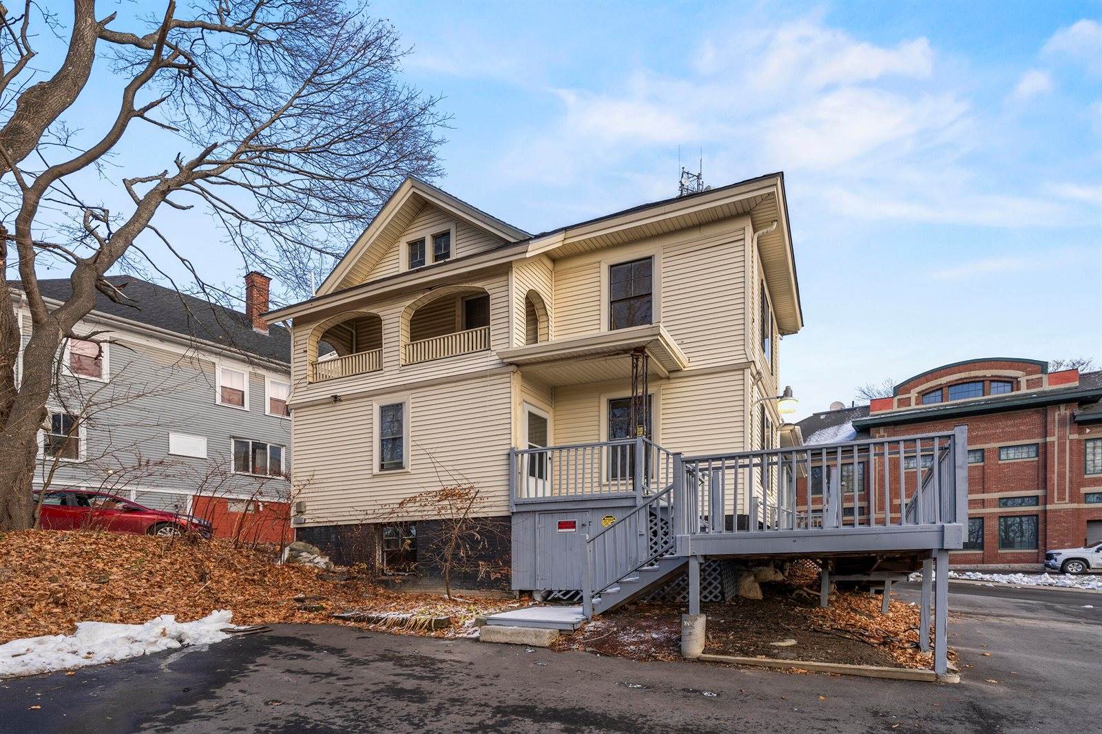 44 Center Street, Bangor, ME 04401