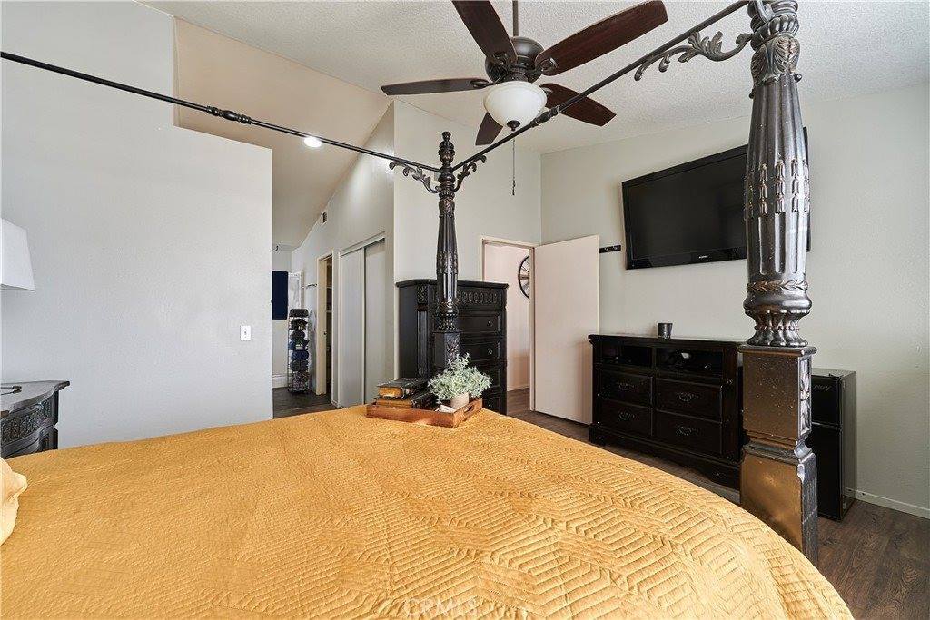 12426 Del Amo Way, Victorville, CA 92392