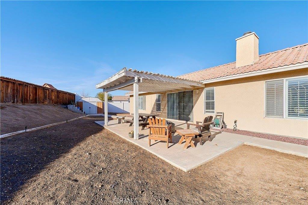 12426 Del Amo Way, Victorville, CA 92392