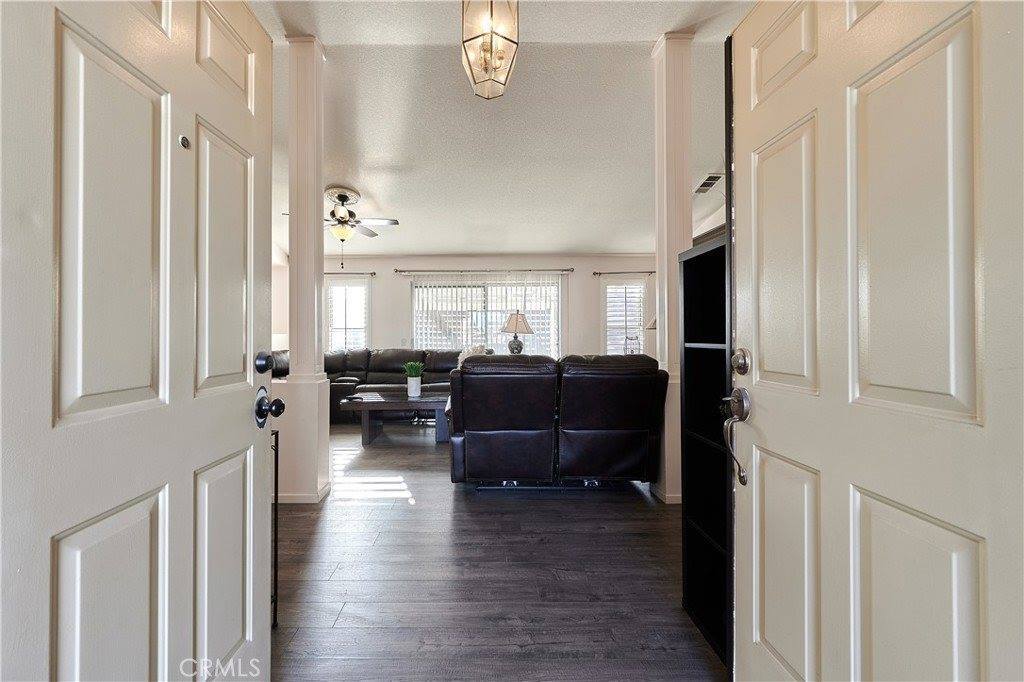 12426 Del Amo Way, Victorville, CA 92392