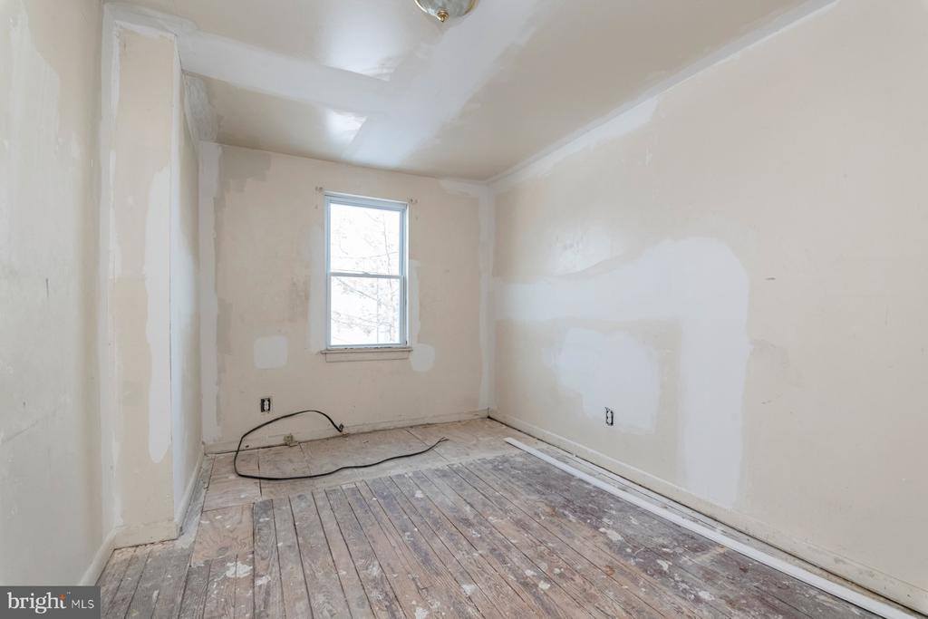 2532 Harford Road, Baltimore, MD 21218