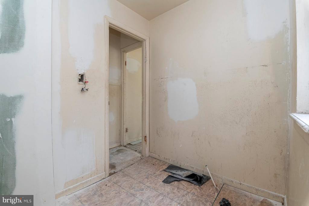 2532 Harford Road, Baltimore, MD 21218