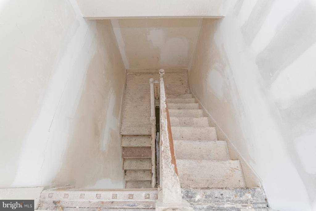 2532 Harford Road, Baltimore, MD 21218