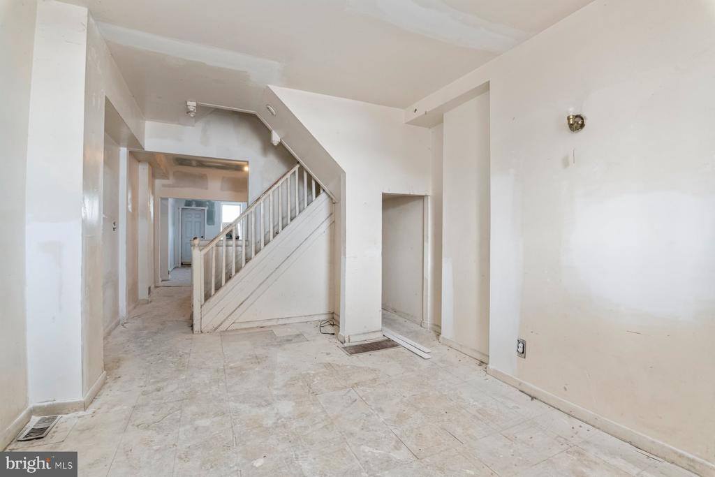 2532 Harford Road, Baltimore, MD 21218