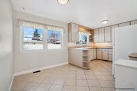 3228 Boxelder Dr, Cheyenne, WY 82001