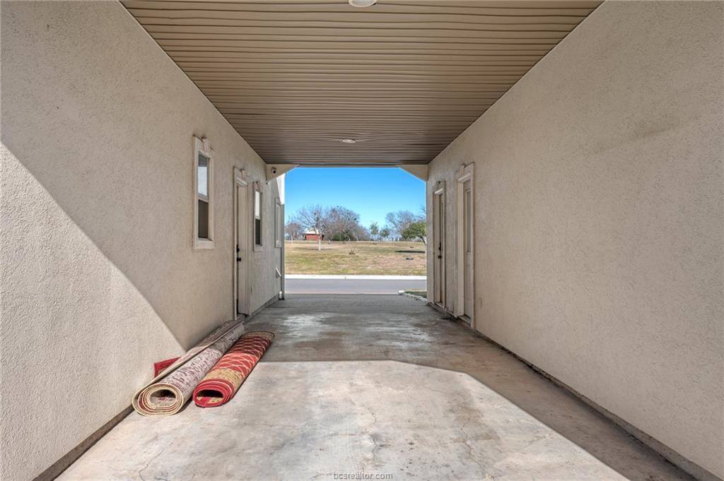 1202 Glenhaven Drive, College Station, TX 77840