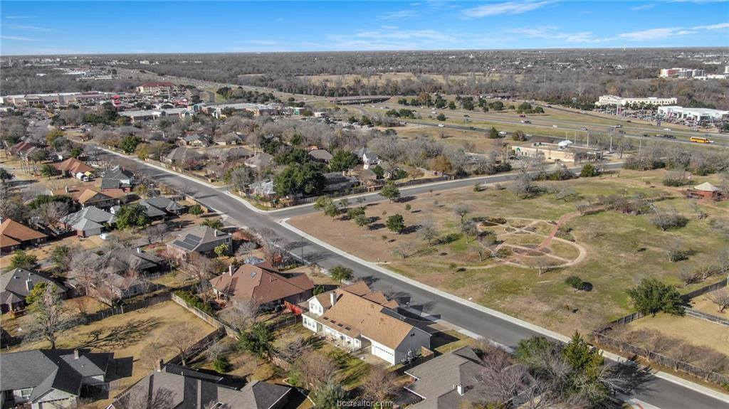 1202 Glenhaven Drive, College Station, TX 77840